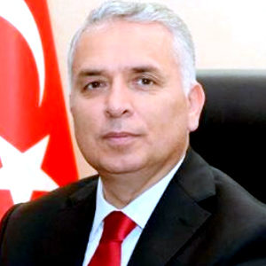 Aziz Yıldırım’in profil fotoğrafı